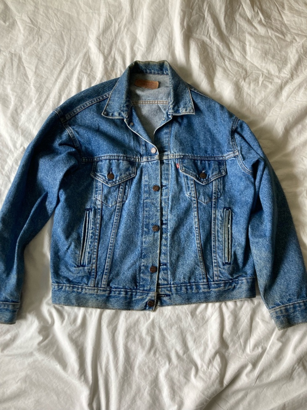 vintage Levi's denim jacket made in USA size medium